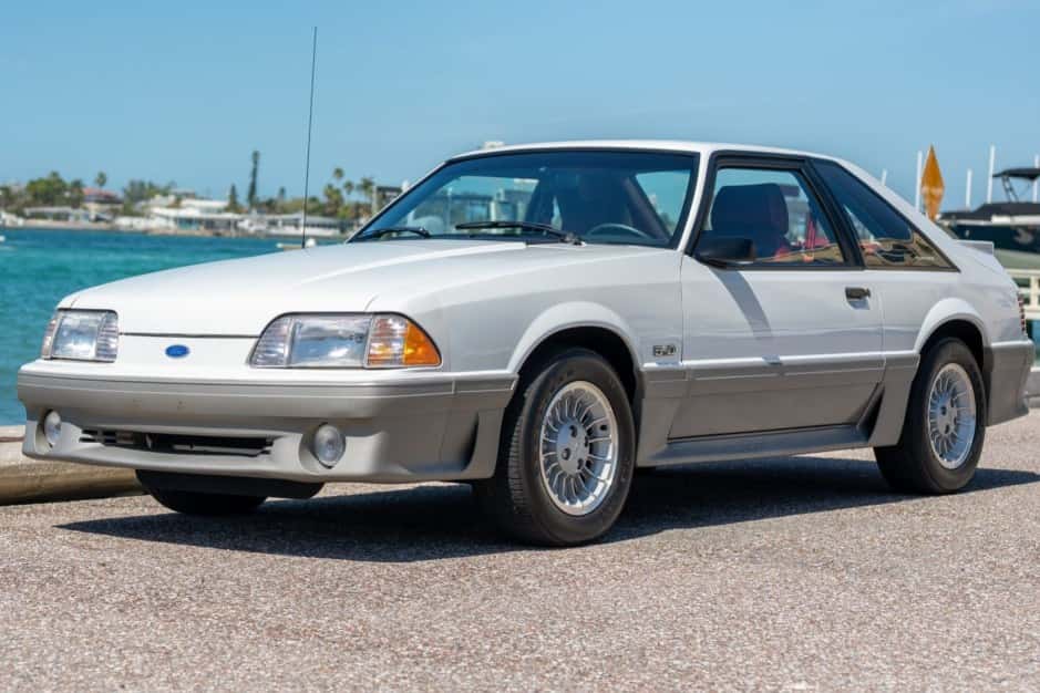 1989 Ford Fox-Body Mustang sold for $25,000