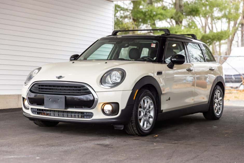 2018 Mini F54 Clubman sold for $12,000