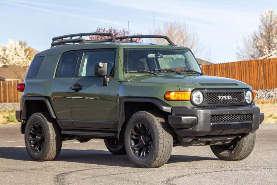 2011 Toyota FJ Cruiser sold for $41,000