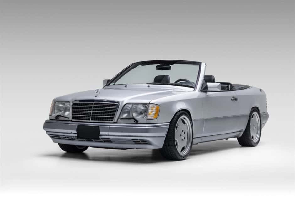 1995 Mercedes-Benz W124 E-Class sold for $59,000