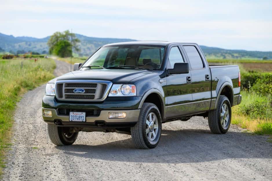 2005 Ford F-150 (2004-2008) sold for $15,750