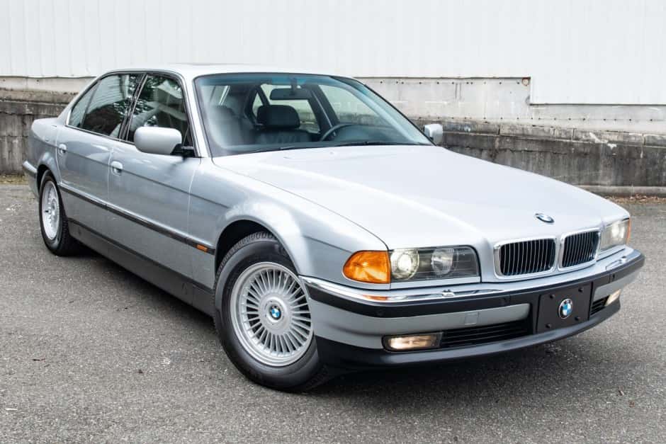 1998 BMW E38 7-Series sold for $25,000