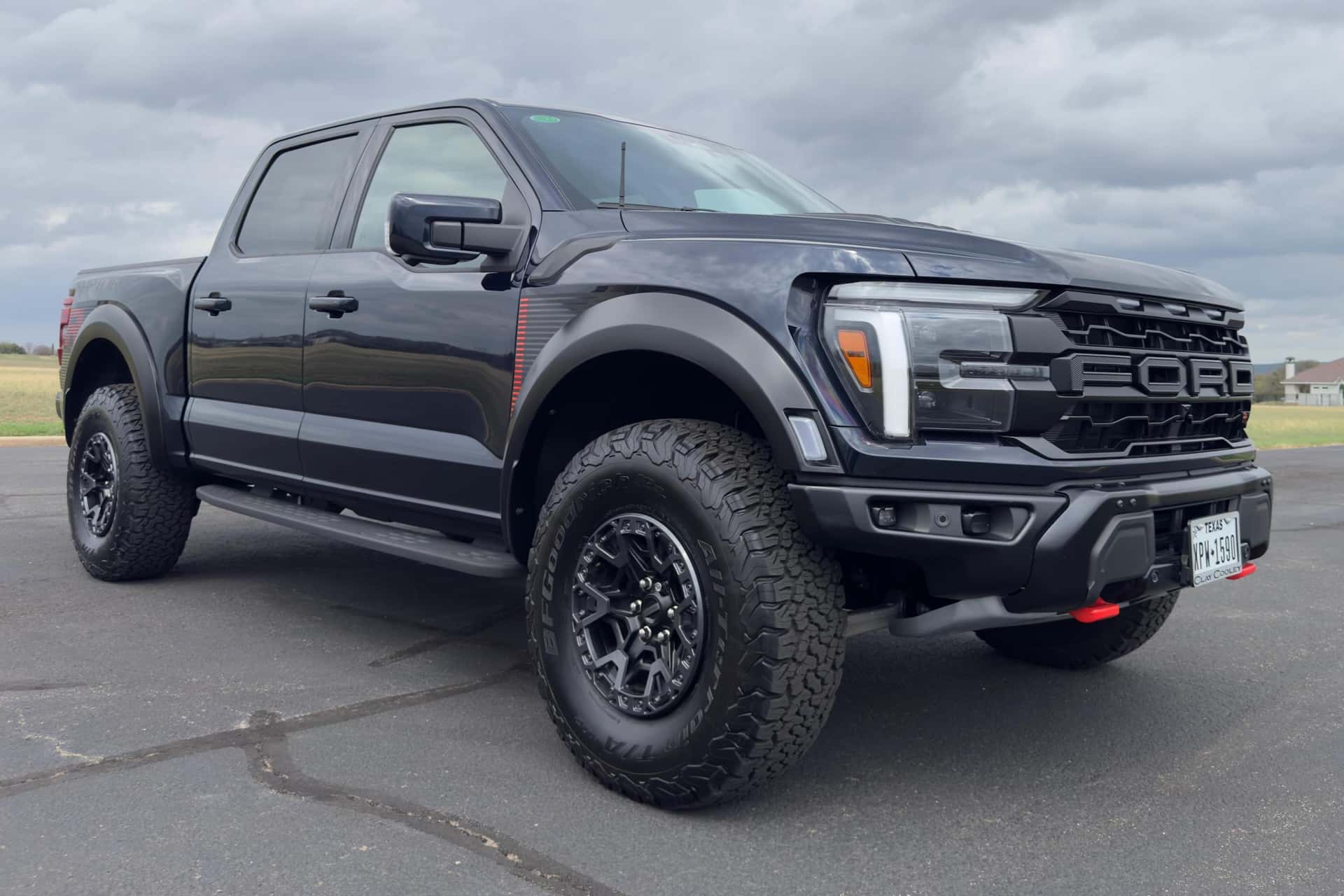 2025 Ford F-150 Raptor sold for $114,011