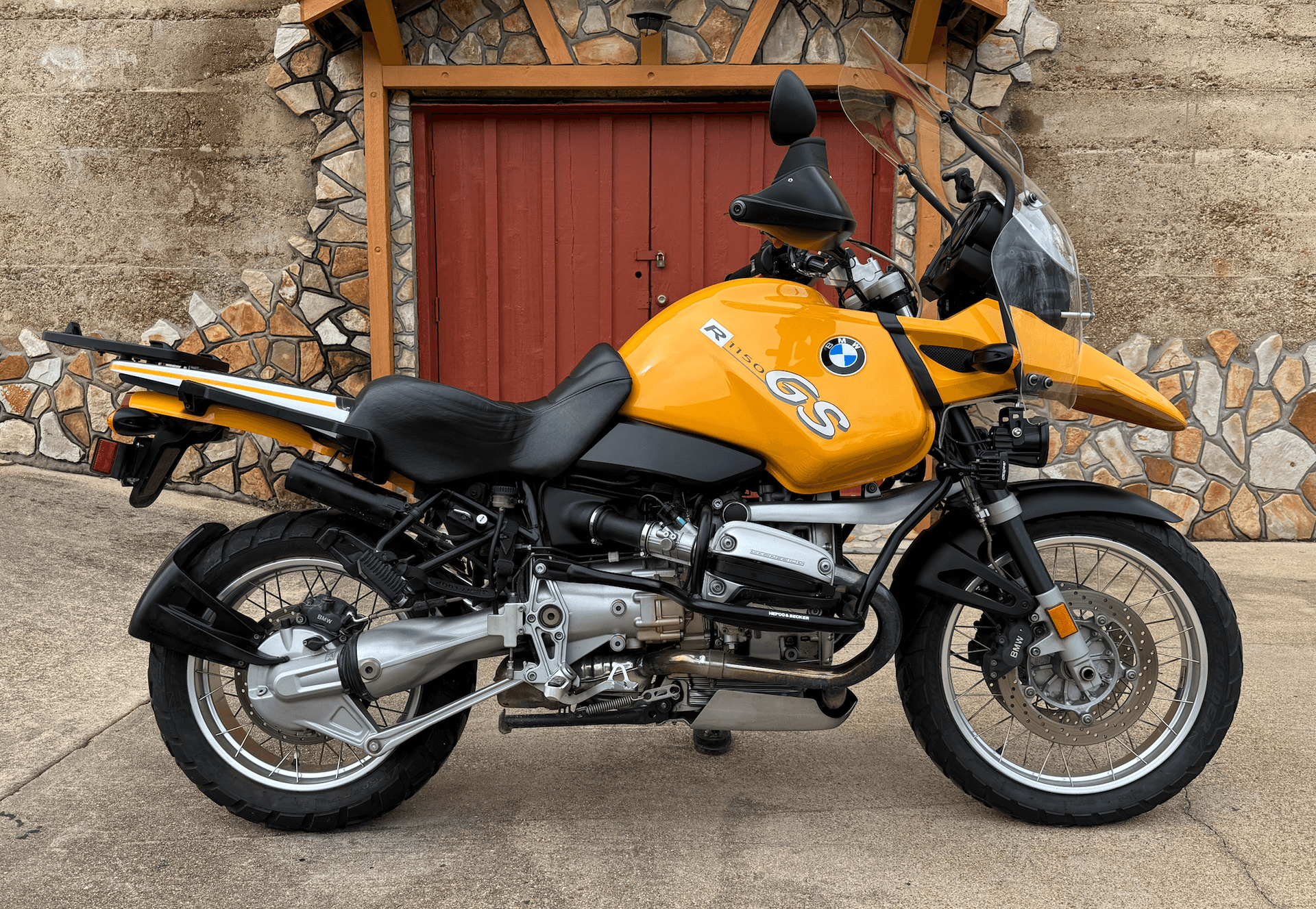 2002 BMW R1150GS sold for $3,250