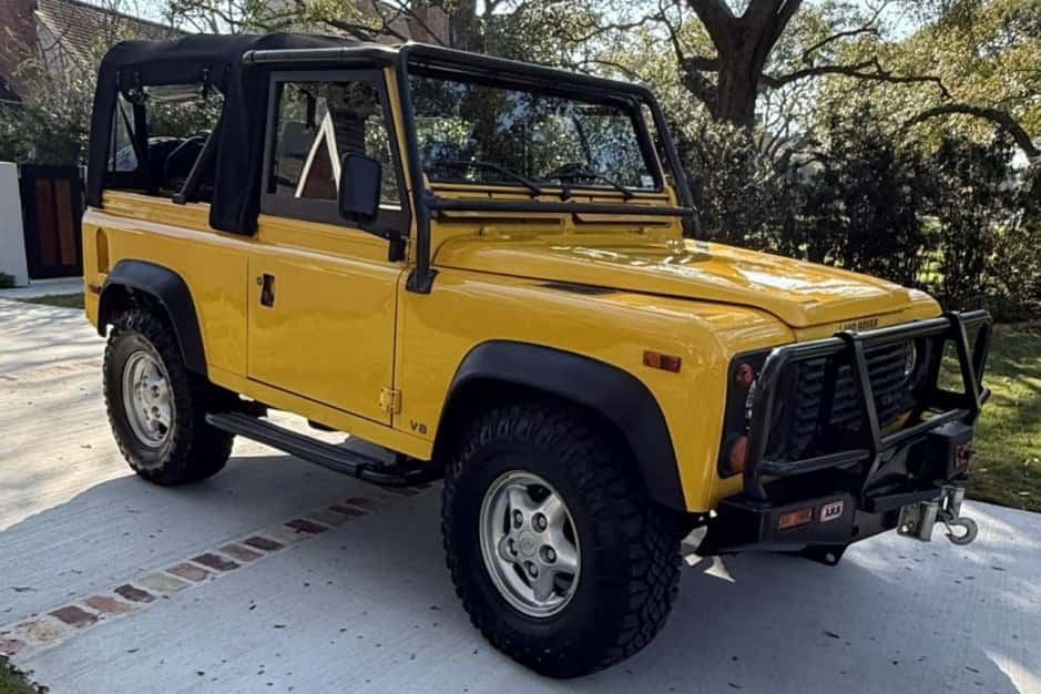 1997 Land Rover Defender 90 NAS sold for $48,500
