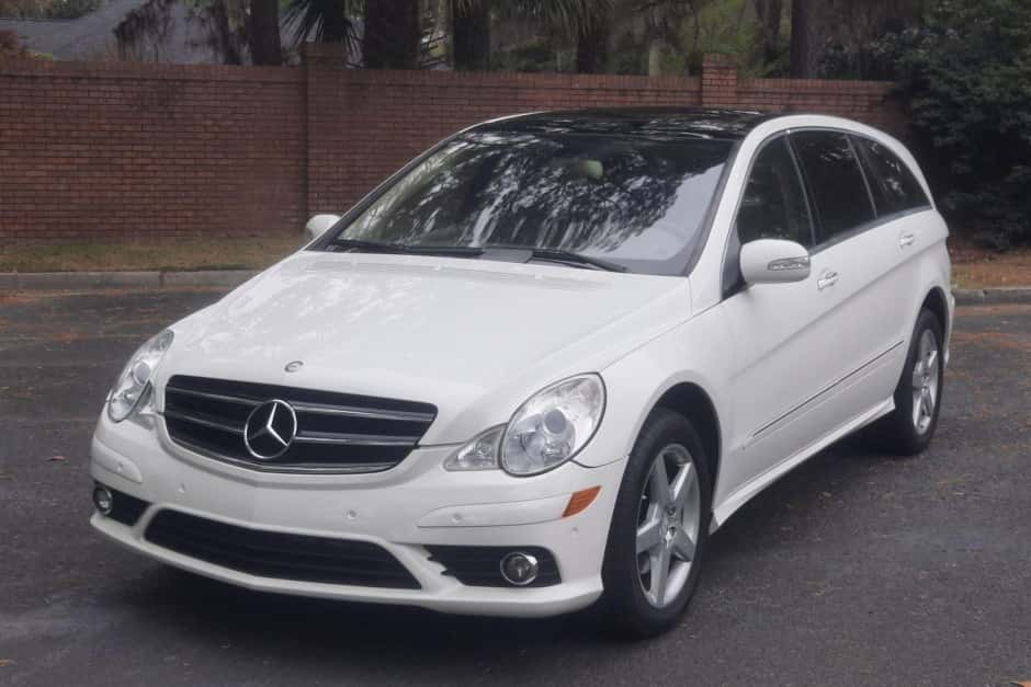 2010 Mercedes-Benz W251 R-Class sold for $4,800