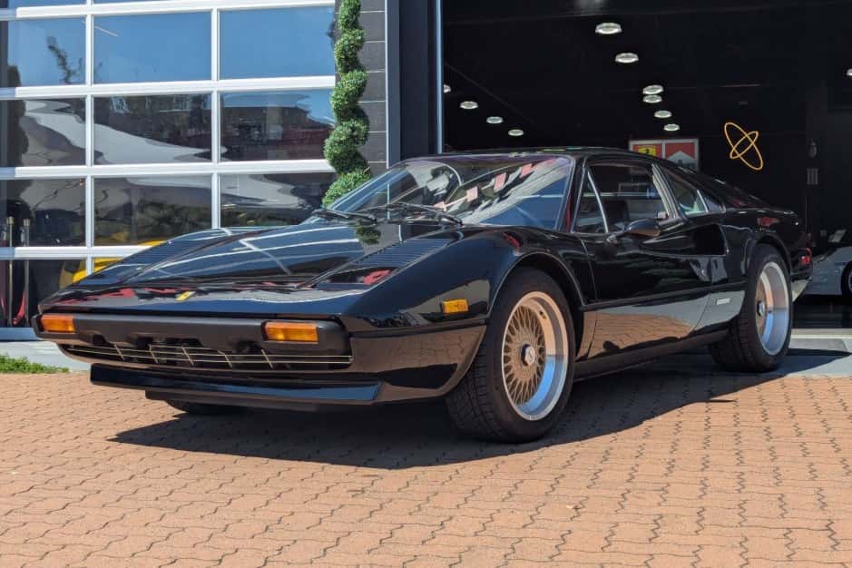 1980 Ferrari 308 GTB/GTS sold for $55,000