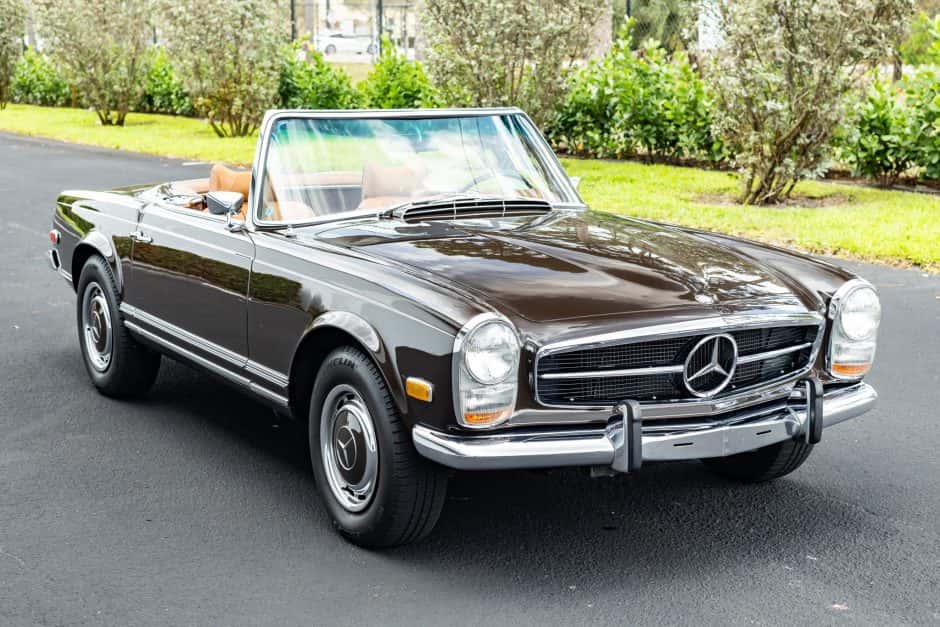 1969 Mercedes-Benz W113 SL sold for $110,000