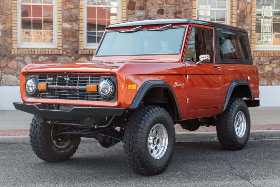 1975 Ford Bronco U13/U14/U15 1966-1977 sold for $88,000