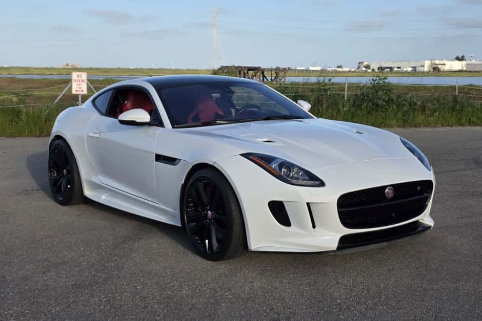 2017 Jaguar F-Type sold for $31,750