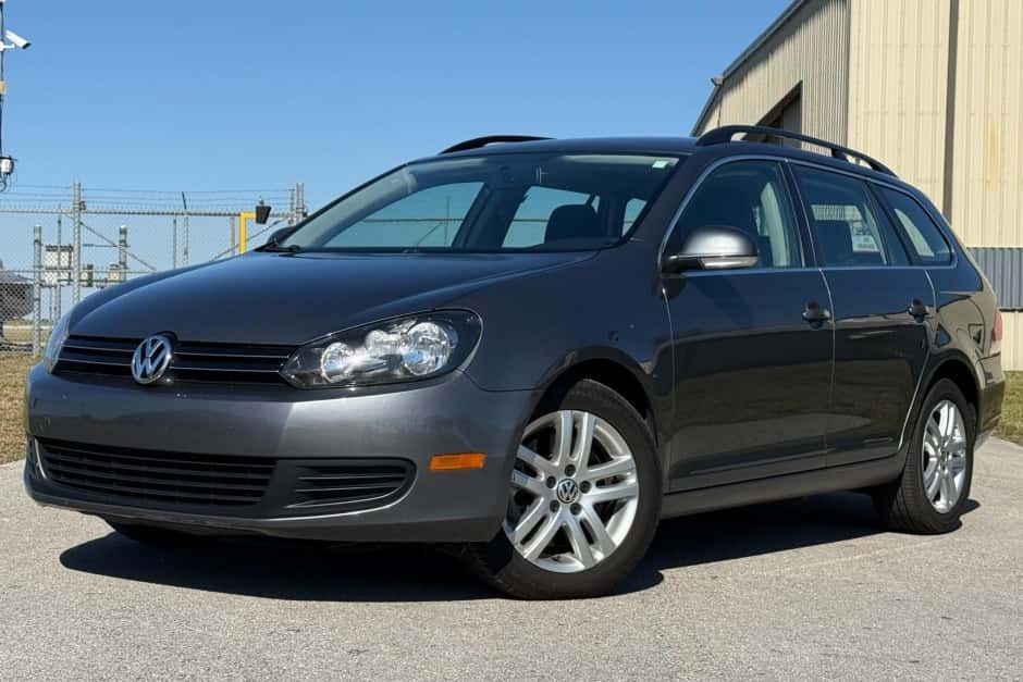 2012 Volkswagen Jetta sold for $8,500
