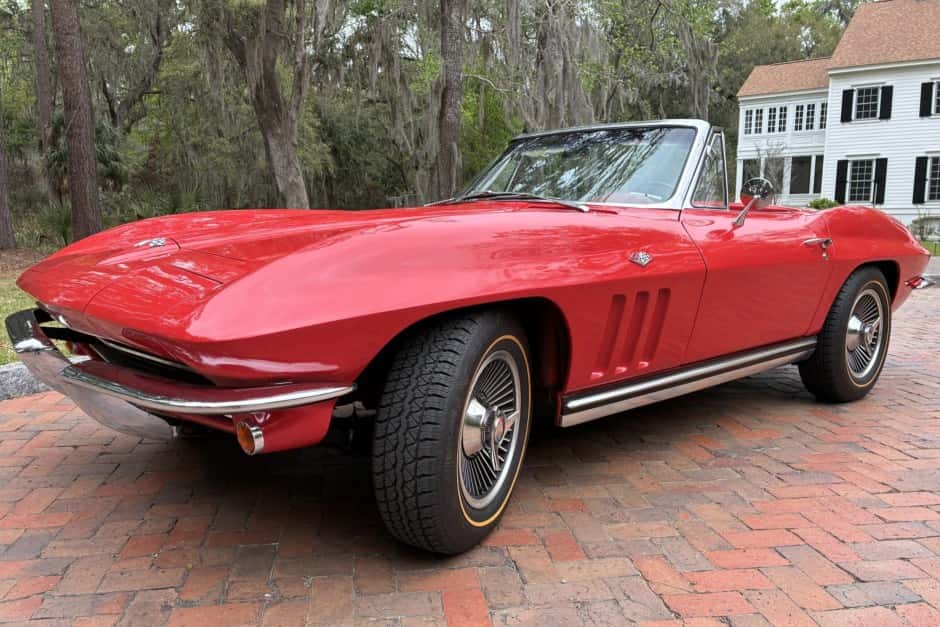 1965 Chevrolet Corvette C2 (1965) sold for $69,500