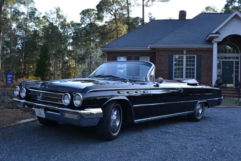 1962 Buick Electra sold for $26,000