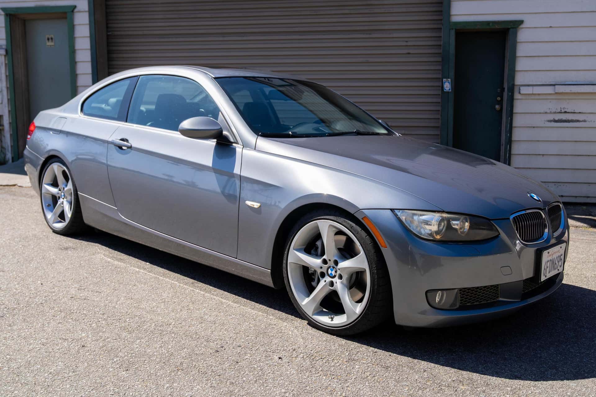 2008 BMW 3 Series sold for $9,100