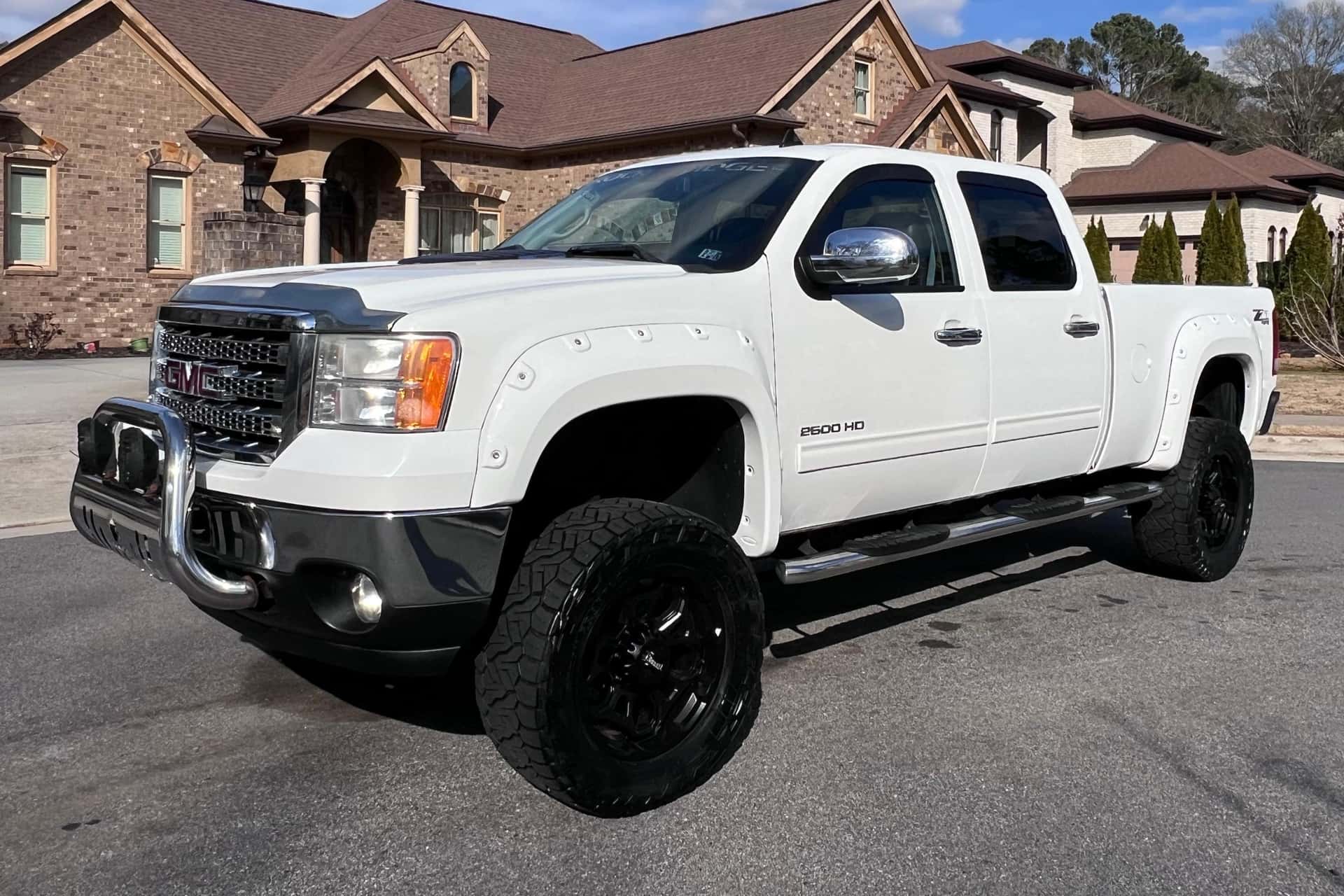 2013 GMC Sierra sold for $28,500