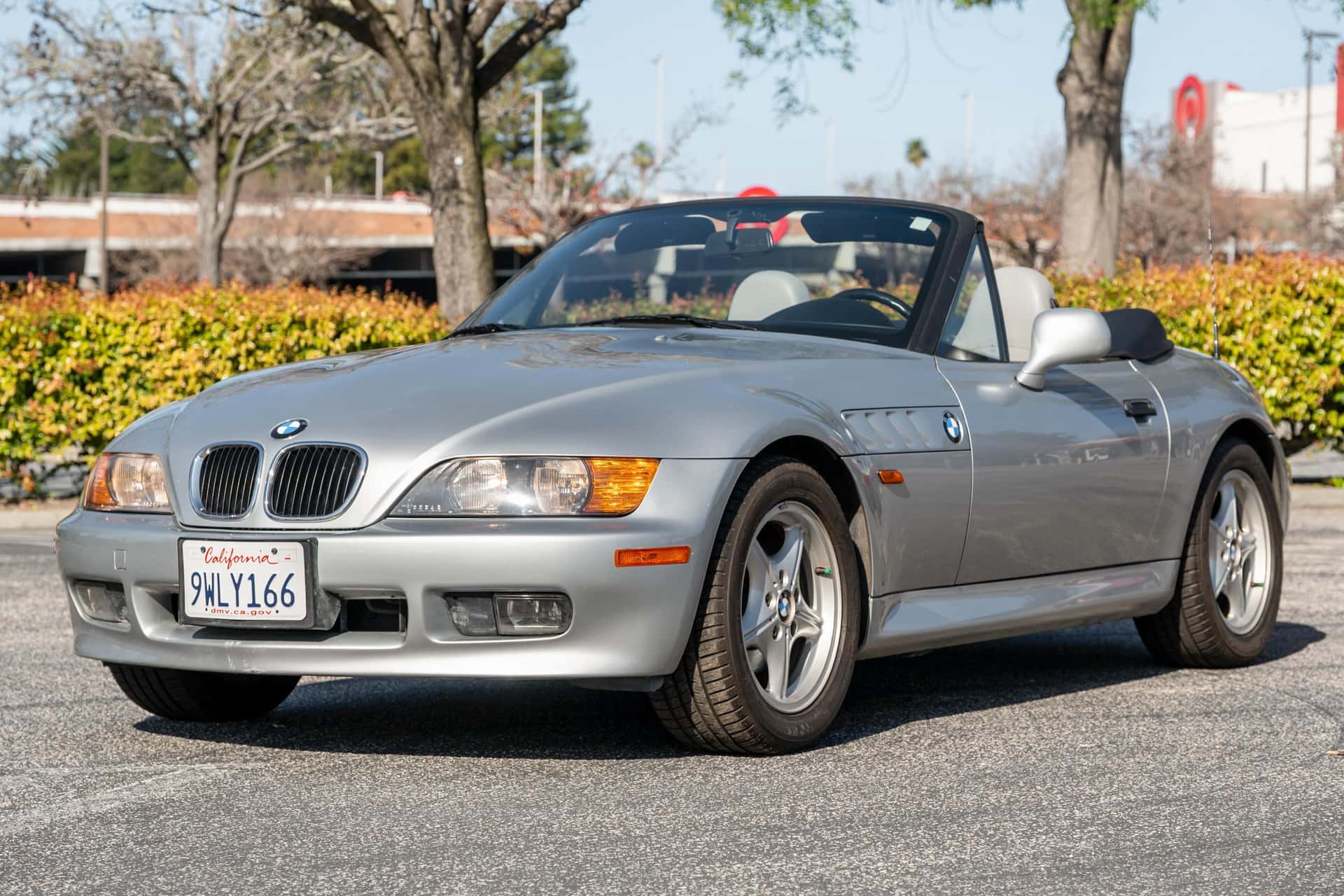 1996 BMW Z3 sold for $7,400