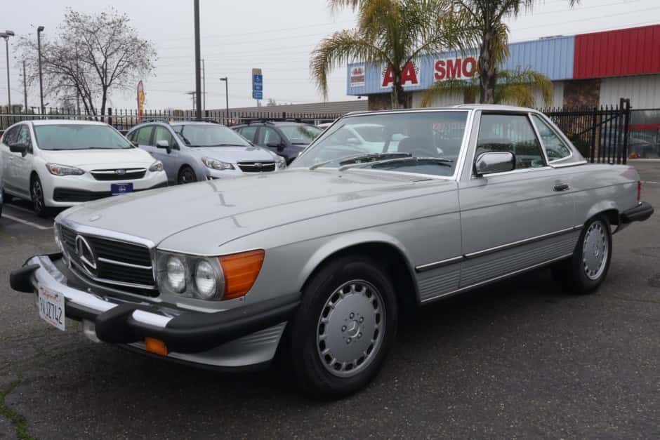 1987 Mercedes-Benz R107 SL sold for $30,000