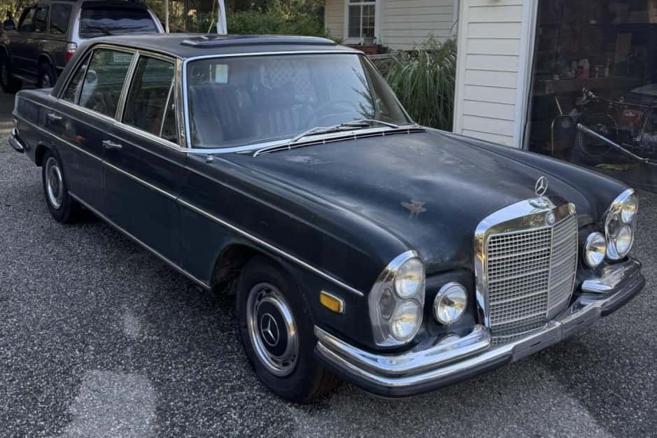 1970 Mercedes-Benz W108 & W109 sold for $4,300