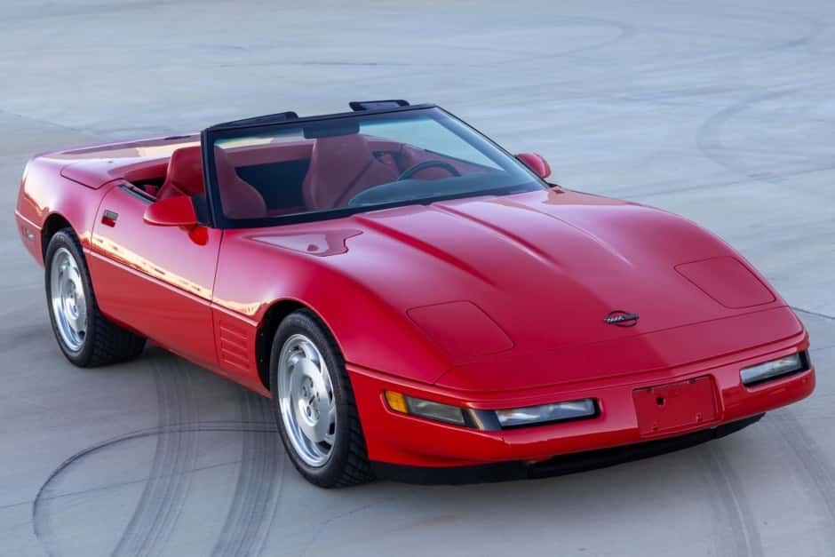 1994 Chevrolet Corvette C4 Convertible (1992-1996) sold for $15,100