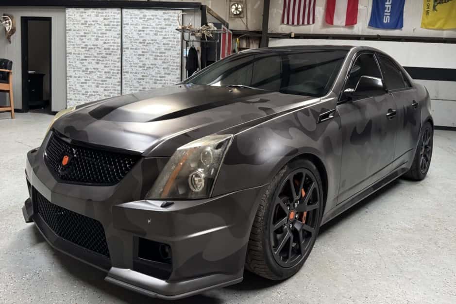 2011 Cadillac CTS & CTS-V sold for $24,750