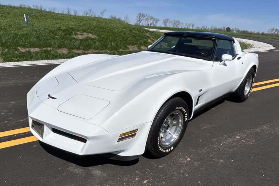 1980 Chevrolet Corvette C3 Coupe (1973-1982) sold for $11,750