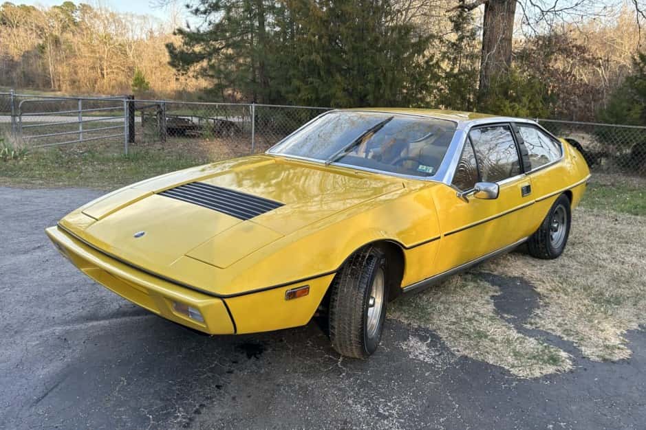 1977 Lotus  sold for $7,500