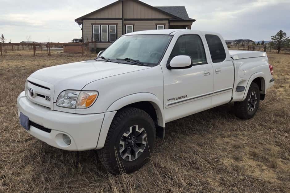 2005 Toyota Tundra (XK30/XK40 2000-2006) sold for $13,251