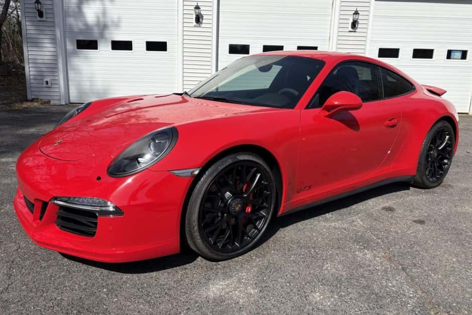 2016 Porsche 991 911 Carrera GTS sold for $140,000