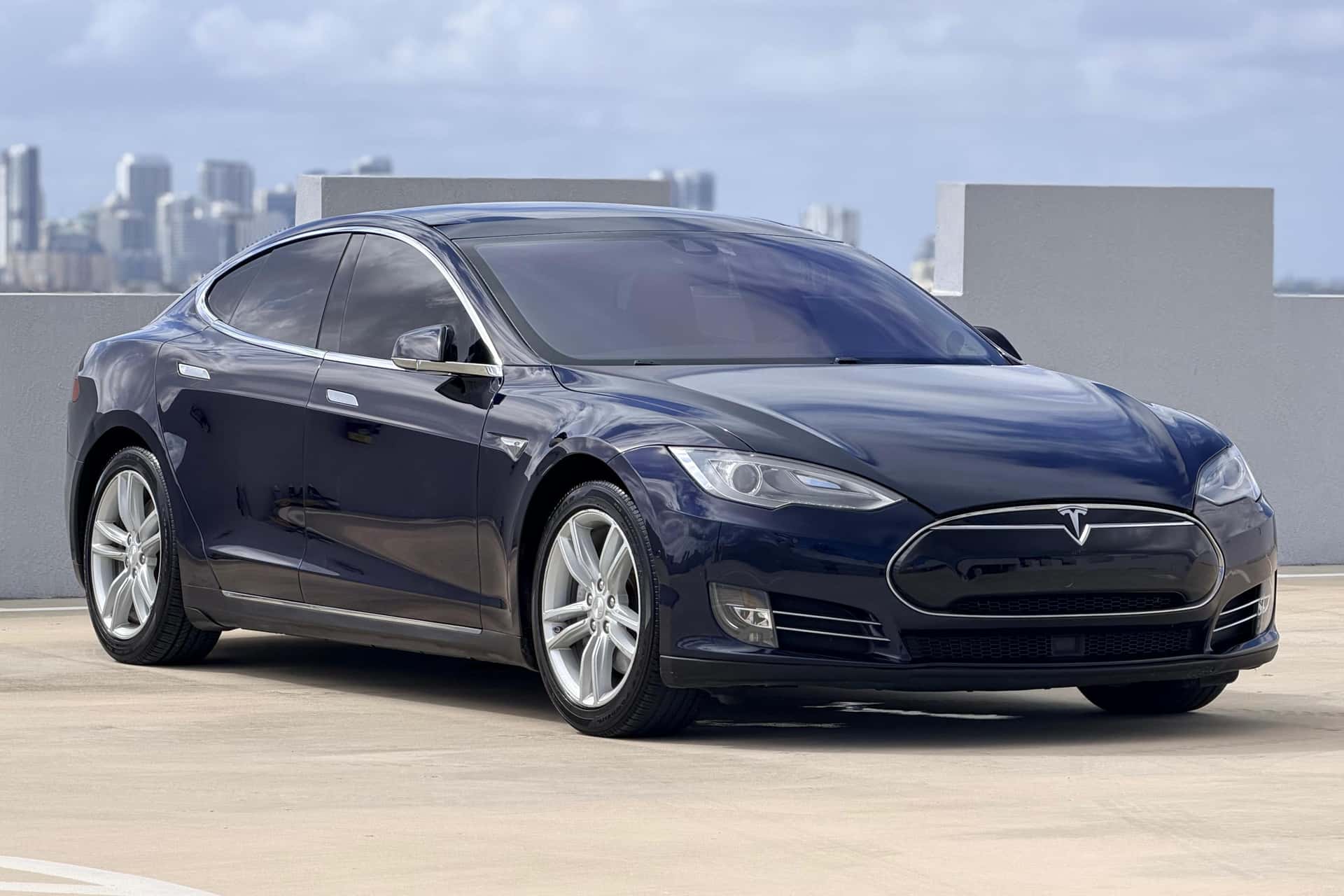 2014 Tesla Model S sold for $8,000