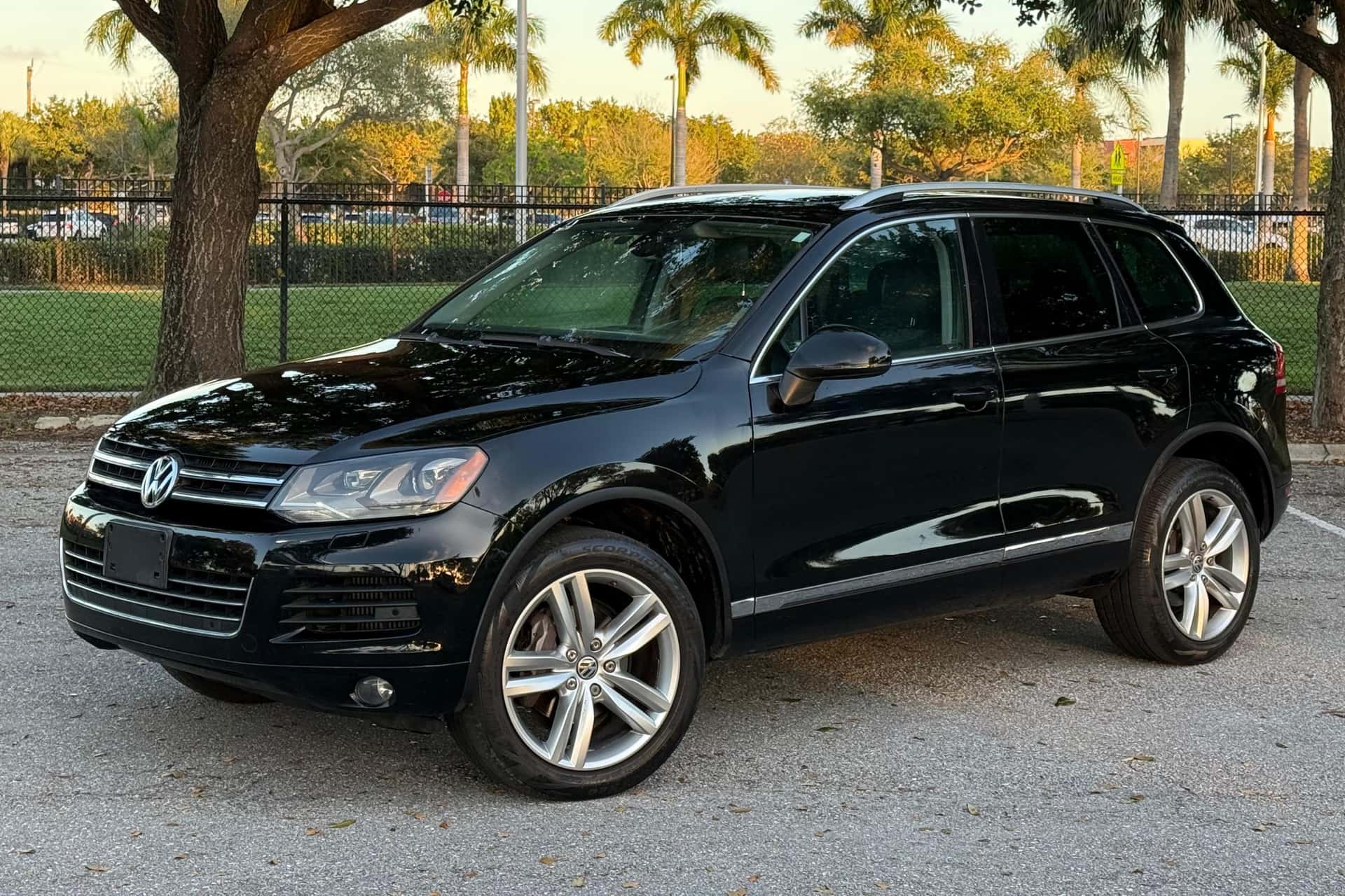 2011 Volkswagen Touareg sold for $10,111