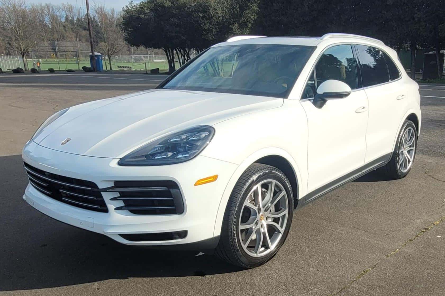 2021 Porsche Cayenne sold for $28,100