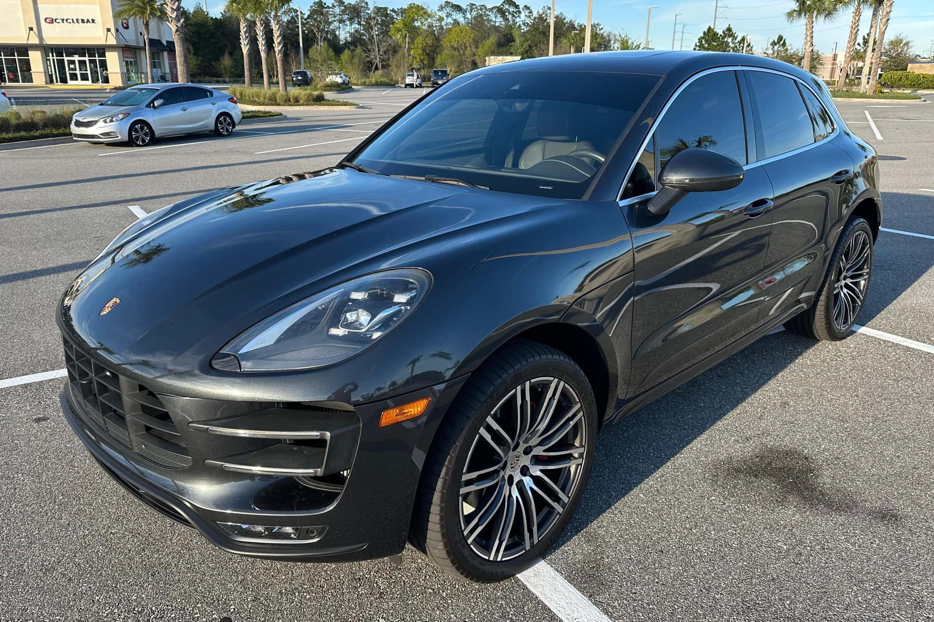2017 Porsche Macan sold for $25,000