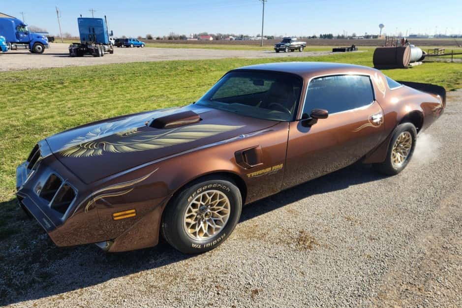 1979 Pontiac Firebird (2nd Generation – 1970-1981) sold for $29,500
