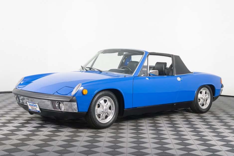 1971 Porsche 914/6 sold for $80,000