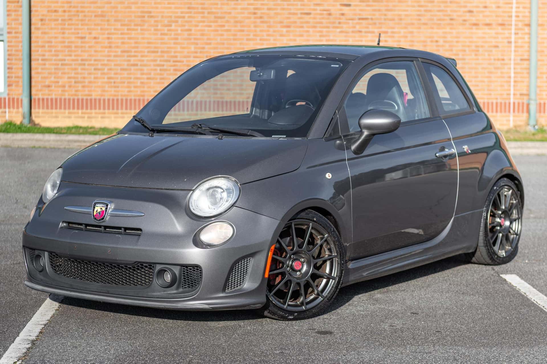2013 Fiat 500 Abarth sold for $5,377