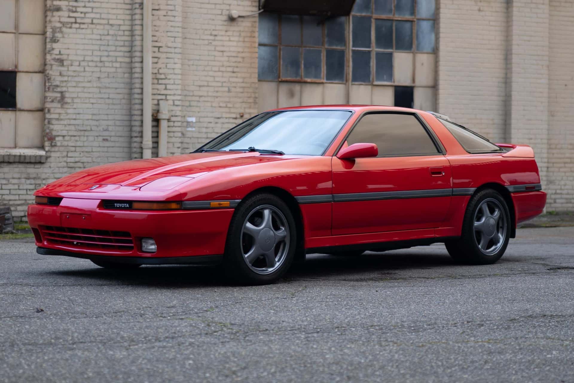 1990 Toyota Supra sold for $15,750