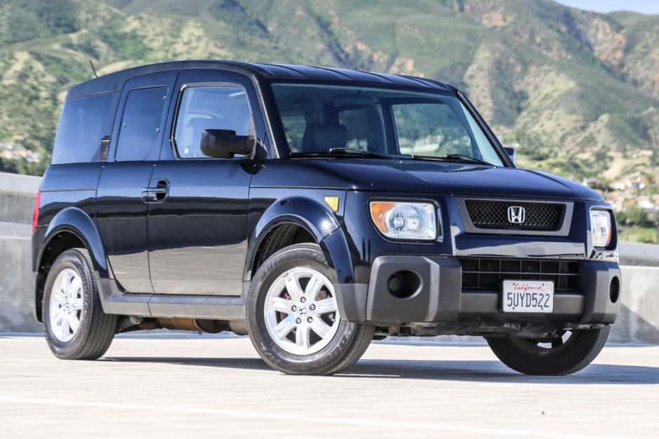 2006 Honda Element sold for $10,250
