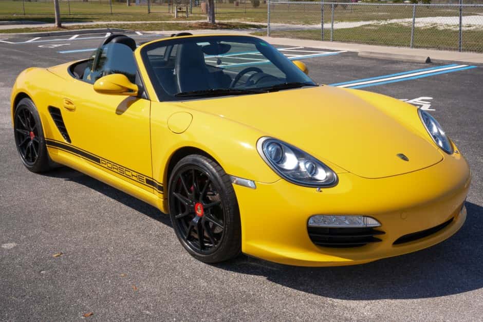 2012 Porsche 987 Boxster sold for $25,250
