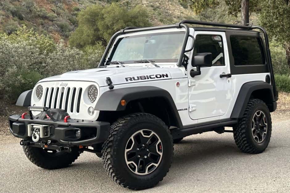 2016 Jeep Wrangler JK (2007-2018) sold for $26,500