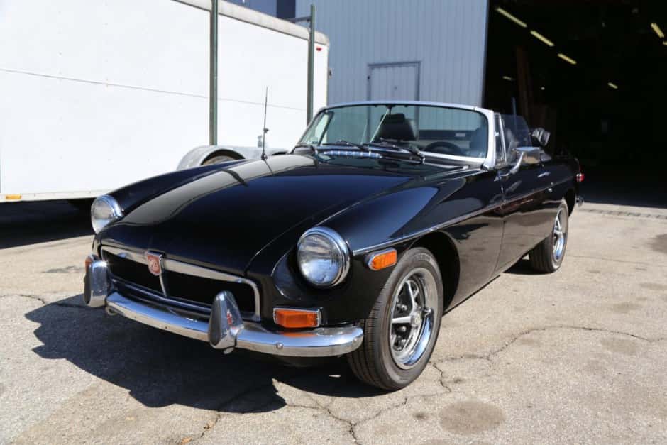 1973 MG MGB sold for $6,500