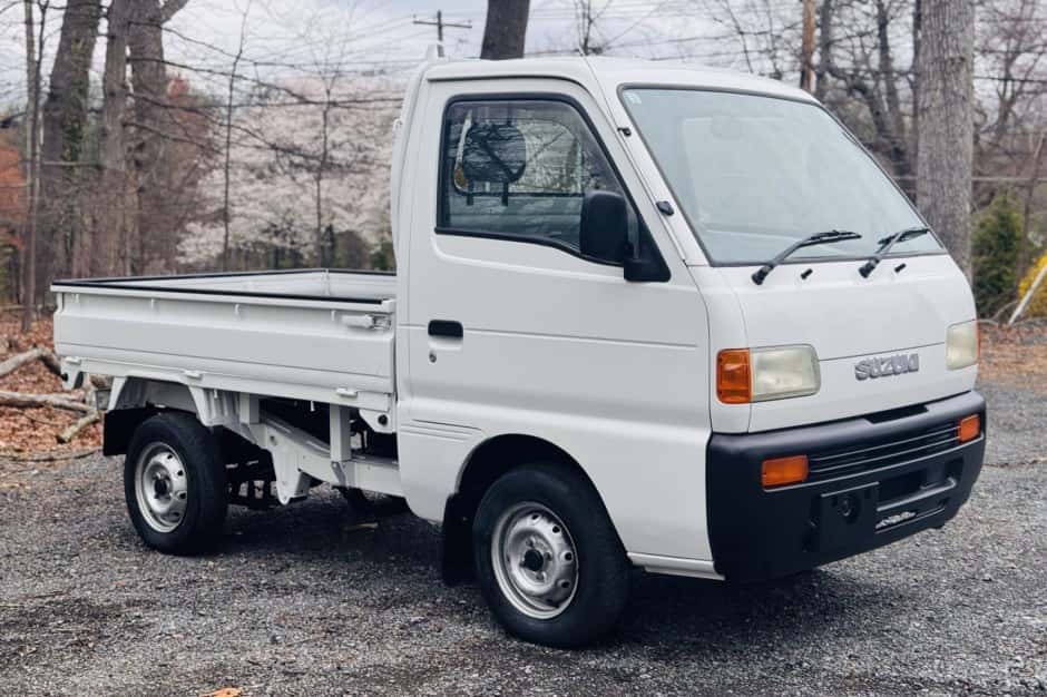 1996 Suzuki Carry sold for $10,250