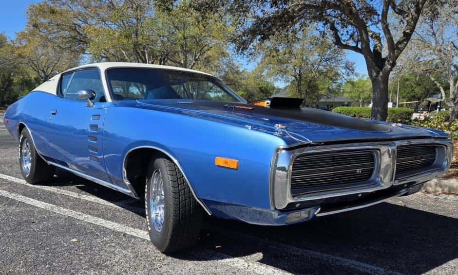 1972 Dodge Charger sold for $37,000