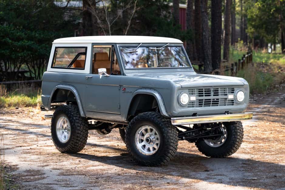1968 Ford Bronco U13/U14/U15 1966-1977 sold for $137,000