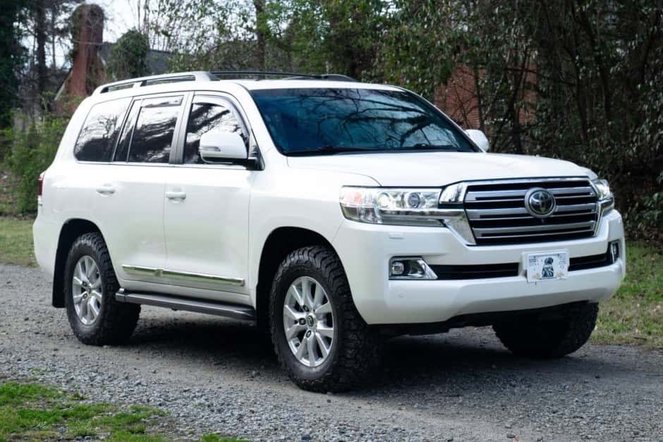 2018 Toyota Land Cruiser 200-Series sold for $51,500