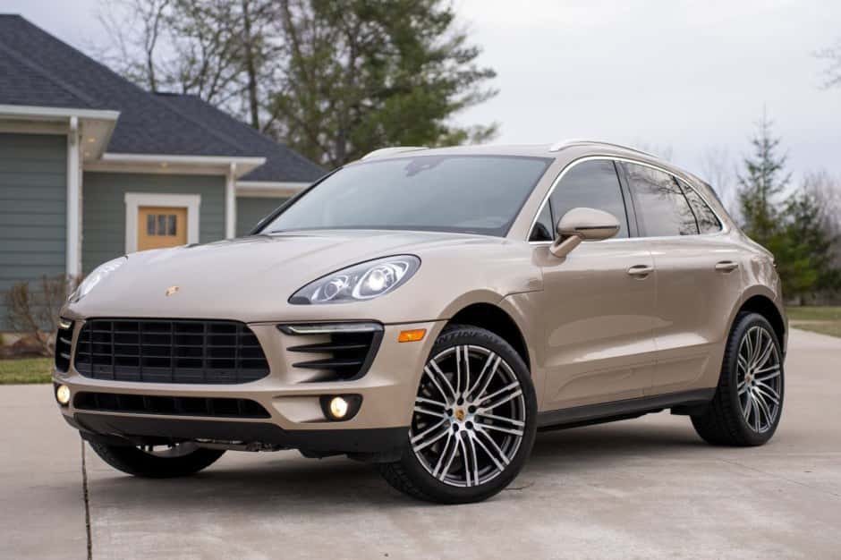 2018 Porsche Macan sold for $27,000