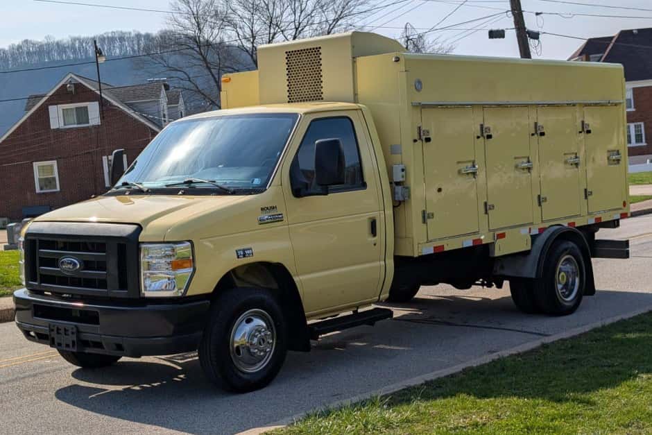 2019 Ford Econoline Van sold for $9,200