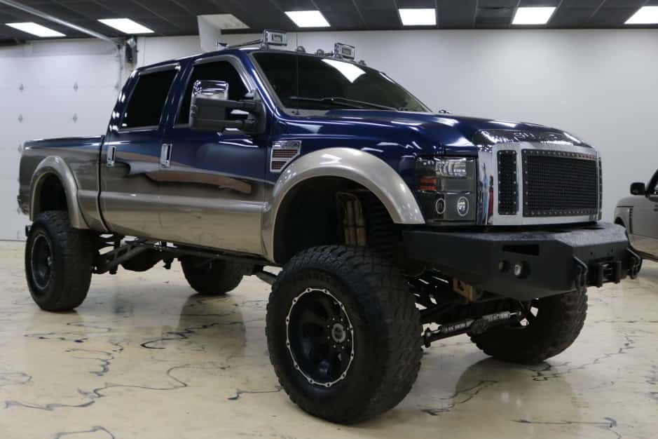 2008 Ford Super Duty 2008-2010 sold for $18,250