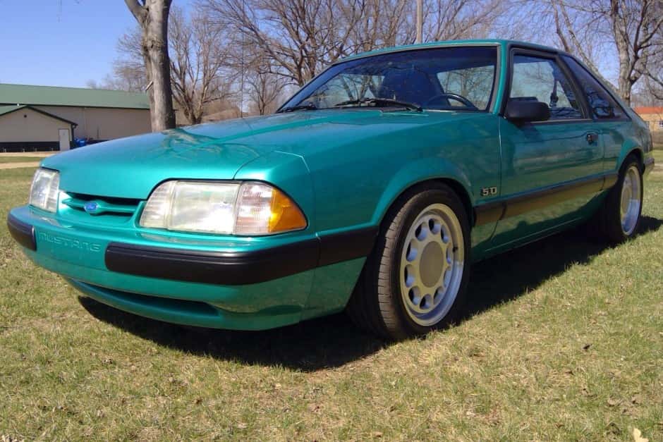 1991 Ford Fox-Body Mustang sold for $17,500