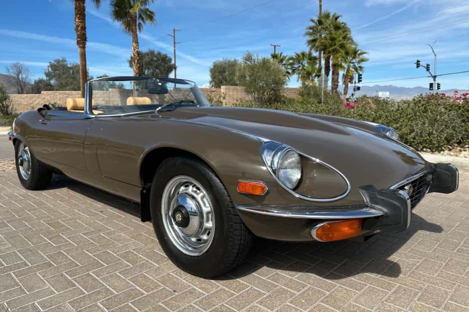 1973 Jaguar XKE Series III sold for $54,000