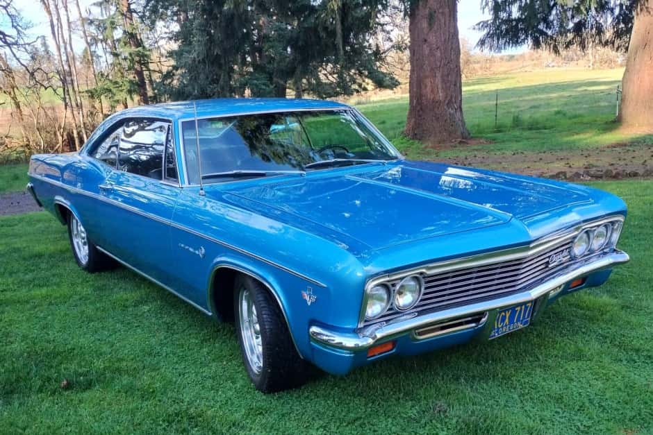 1966 Chevrolet Impala (1965-1970) sold for $30,000